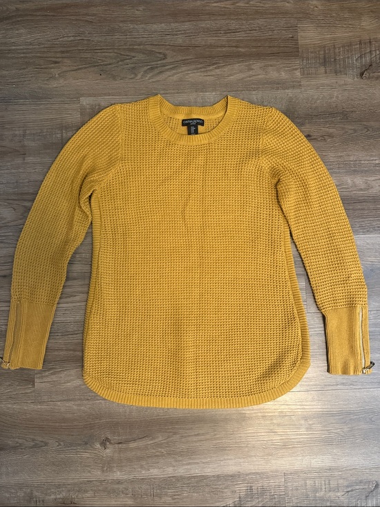 Cynthia Rowley Sweaters - EUC Women’s Cynthia Rowley Active Sweater, Size M, Mustard Yellow, Zipper Detail